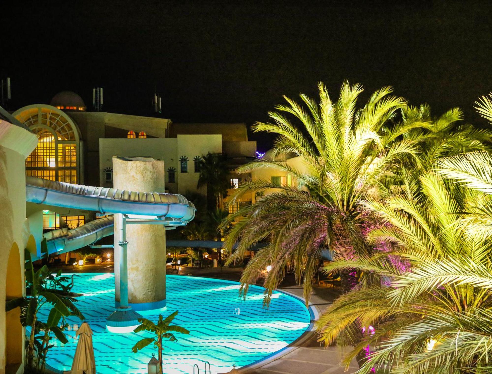 Penthouse Cosy Avec Piscine Privee Aparthotel El-Marsza Kültér fotó